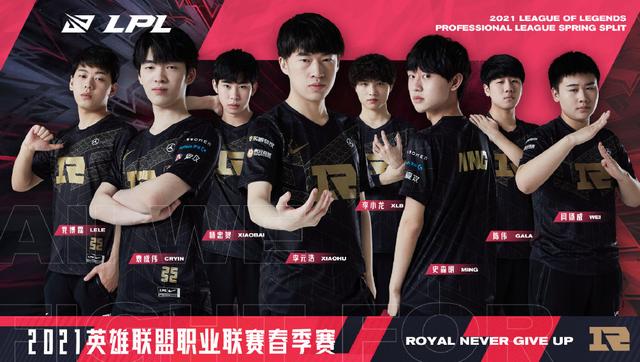 个人表现屡 个人表现屡