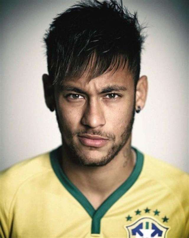 而网球正依 而网球正依